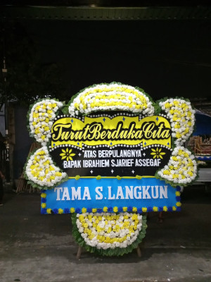 Papan Bunga Duka di Kampung Jawa Ii